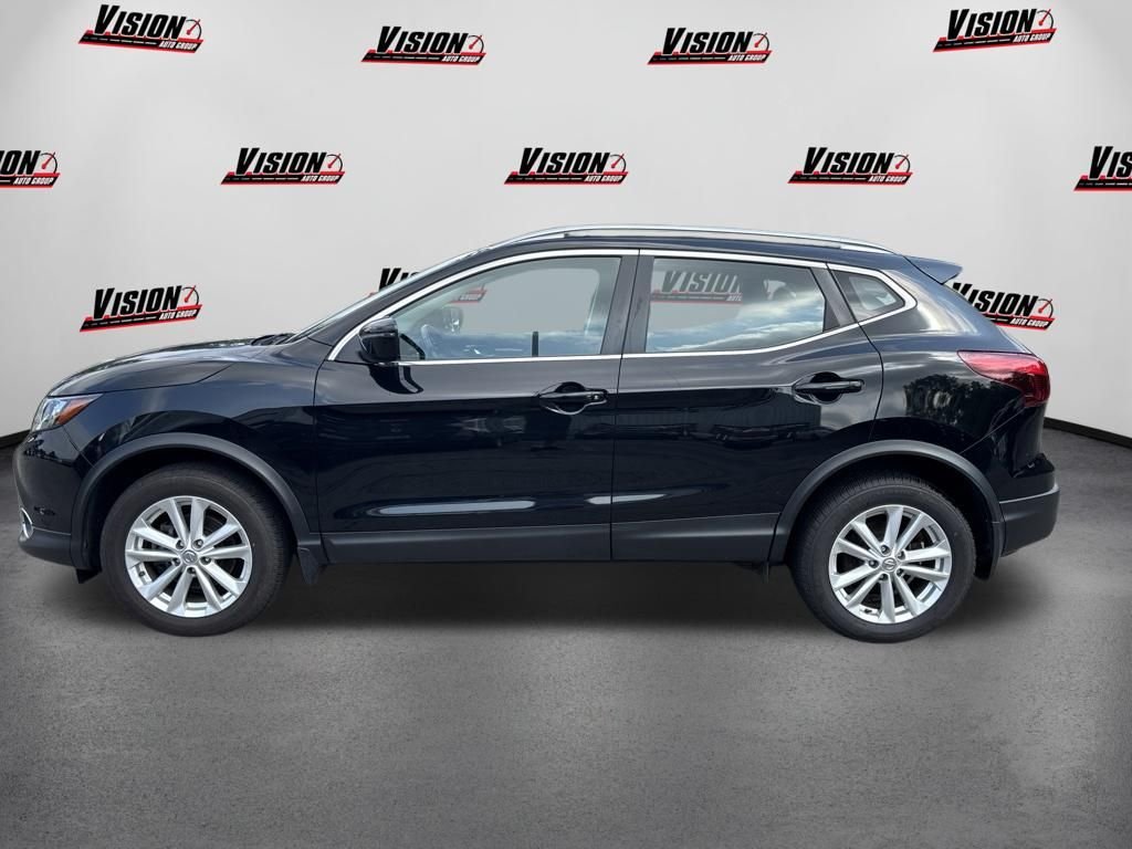 Used 2017 Black Nissan SV image 9