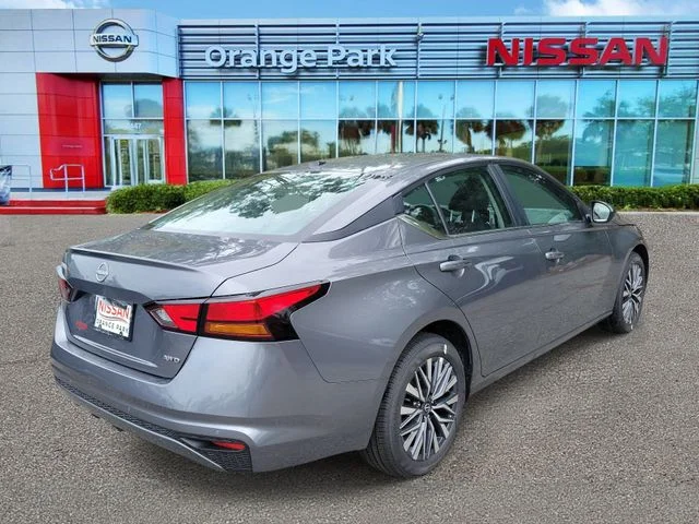 New 2026 Gray Nissan 2.5 SV image 2