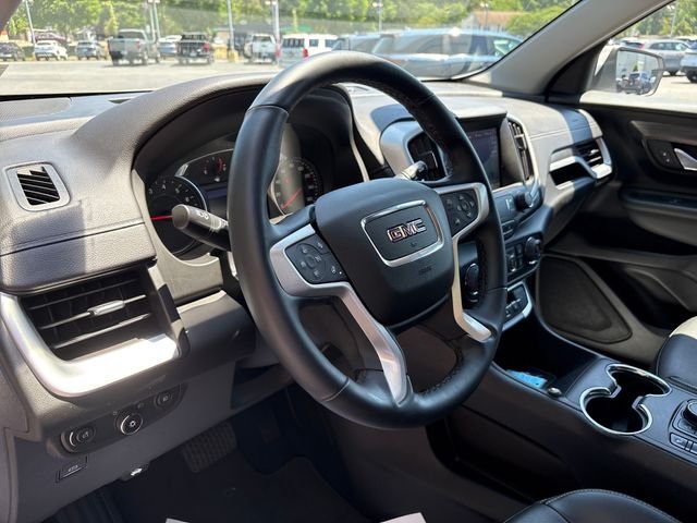 Used 2023 White GMC SLT image 14