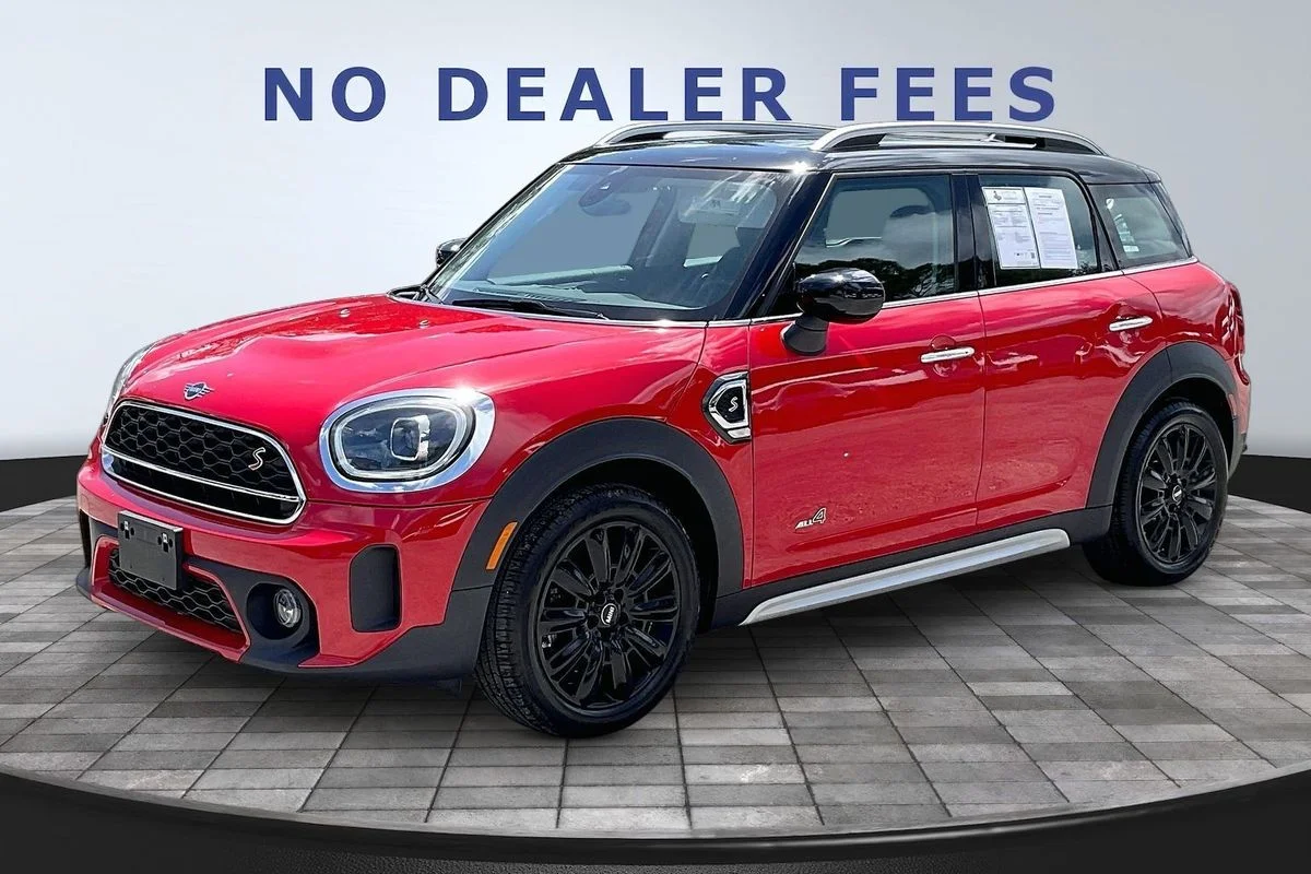 Used 2023 Red MINI Cooper S image 1