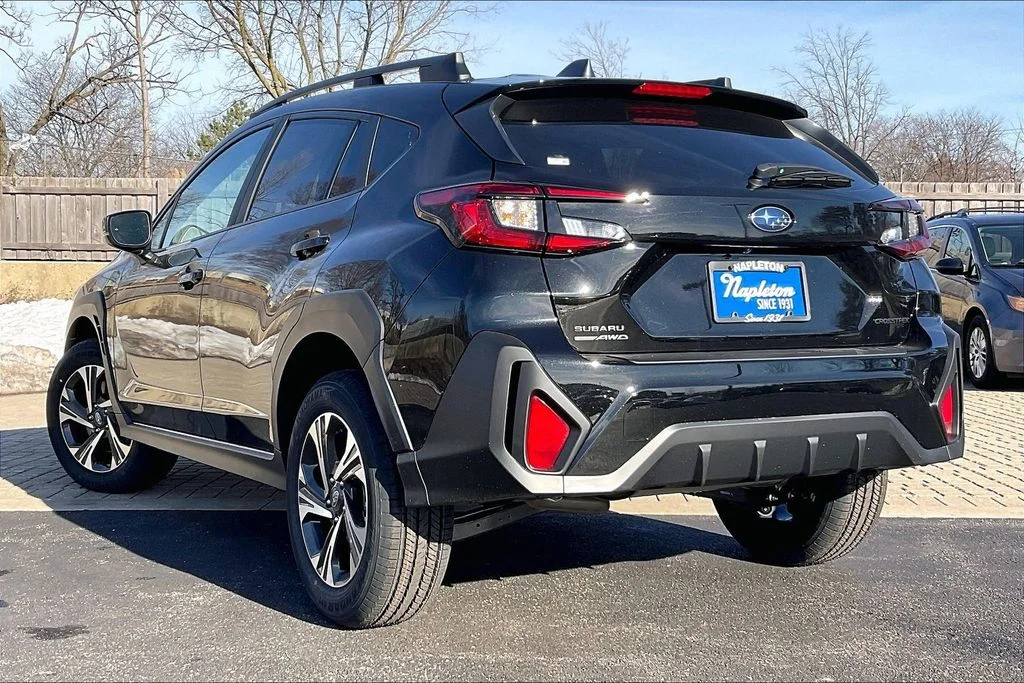 New 2026 CRYSTAL BLACK SILICA Subaru Premium image 3