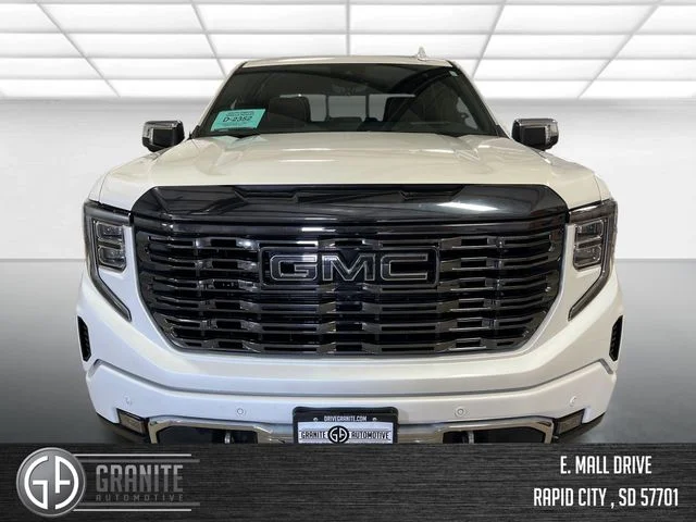 Used 2024 White GMC Denali Ultimate image 9