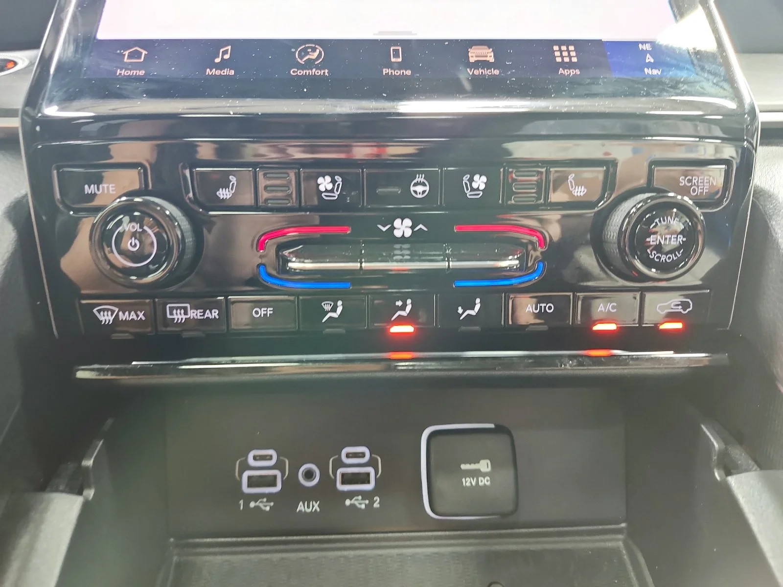 Used 2025 Black Jeep Limited image 20