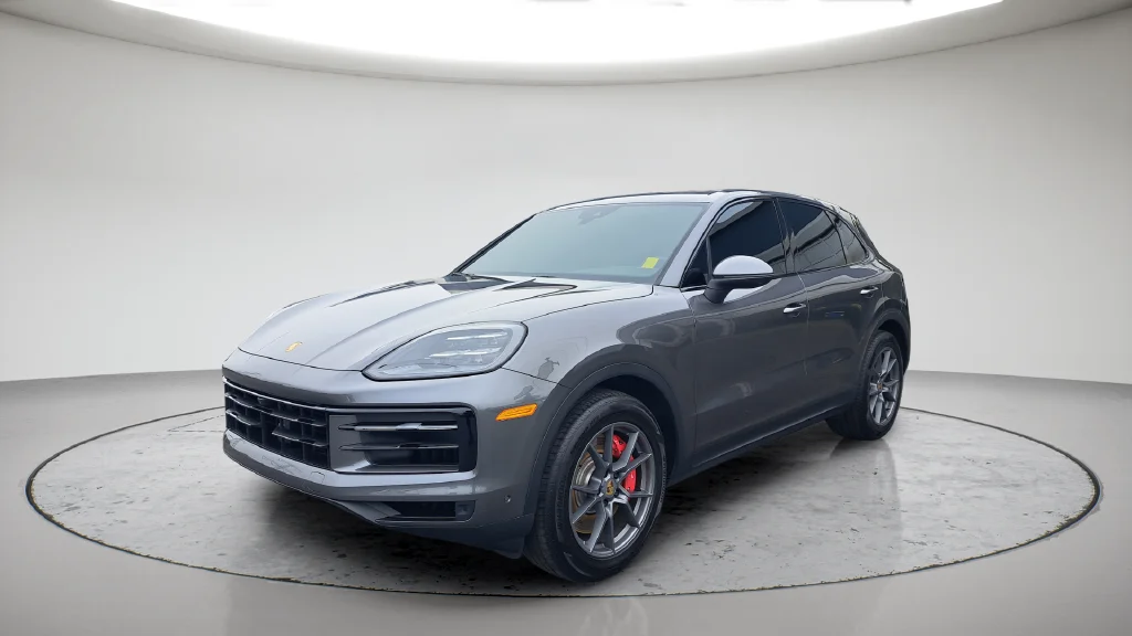 2024 Porsche Cayenne S