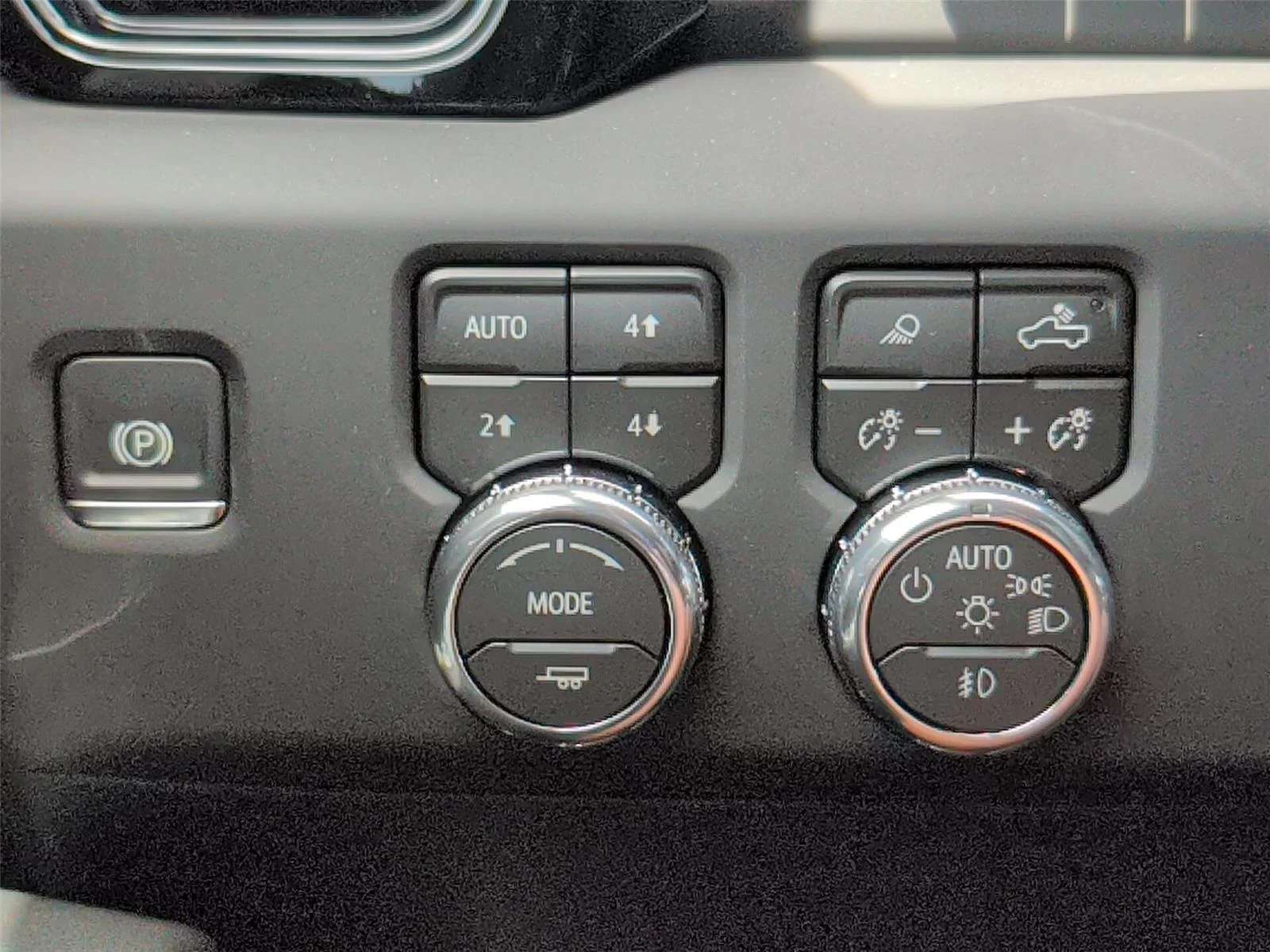 New 2026 Onyx Black GMC AT4 image 29
