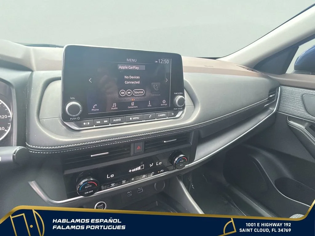 Used 2023 Blue Nissan SV FWD image 17