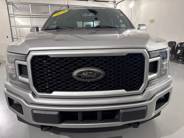 Used 2020 Silver Ford Lariat image 2