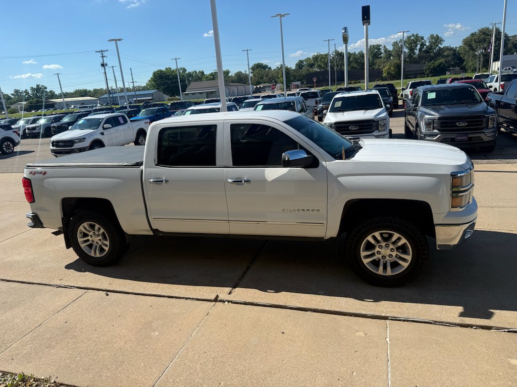 Used 2014 Summit White Chevrolet LTZ image 8