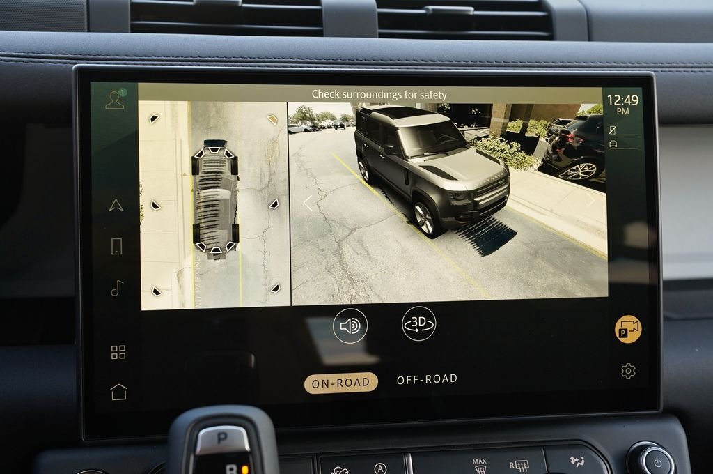 New 2026 Carpathian Grey Land Rover X-Dynamic SE image 24