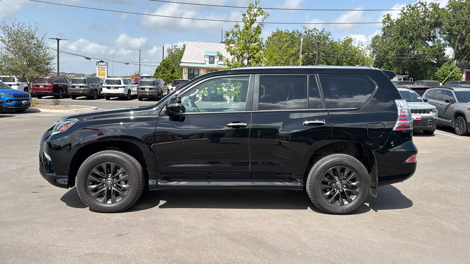 Certified Used 2023 Onyx Black Lexus GX 460 Premium image 8