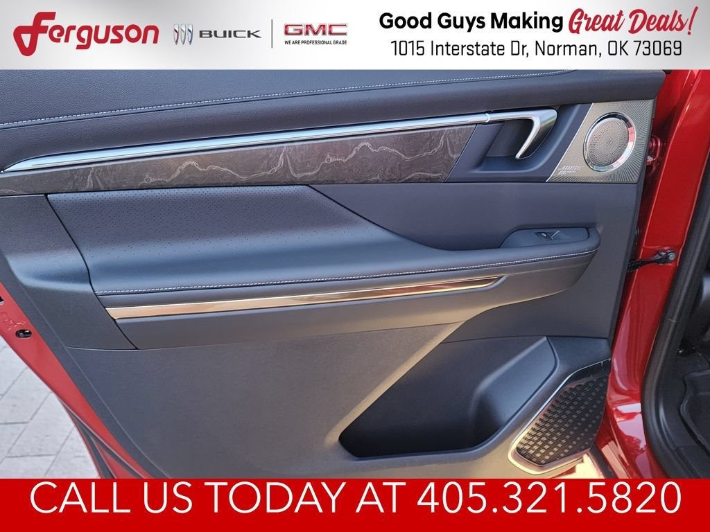 New 2026 Cherry Red Tintcoat Buick Avenir image 44