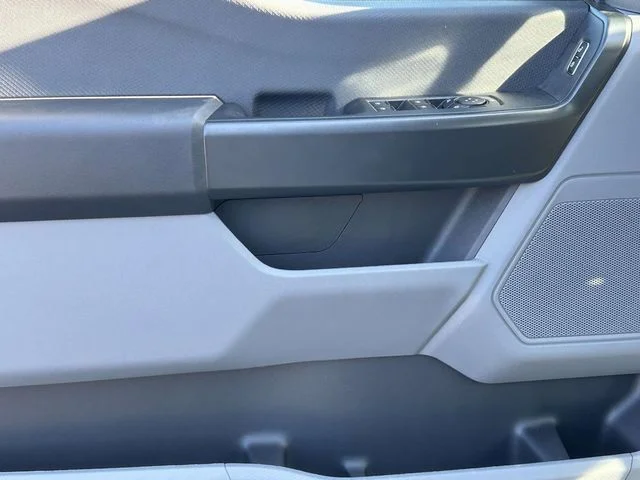 New 2026 Oxford White Ford XL image 11