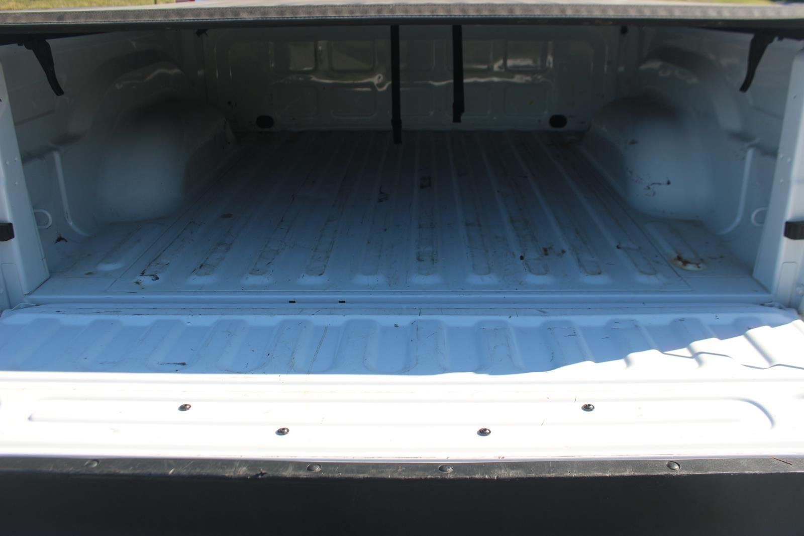 Used 2023 White Ram SLT image 12