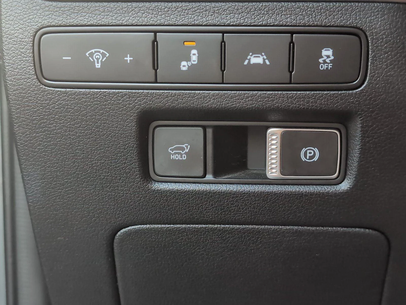 Used 2022 Rainforest Hyundai SEL image 26