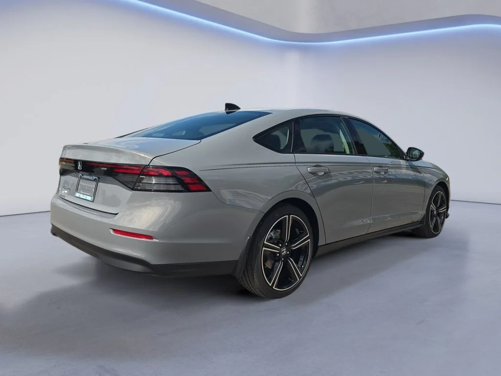 New 2026 Urban Gray Pearl Honda SE image 6
