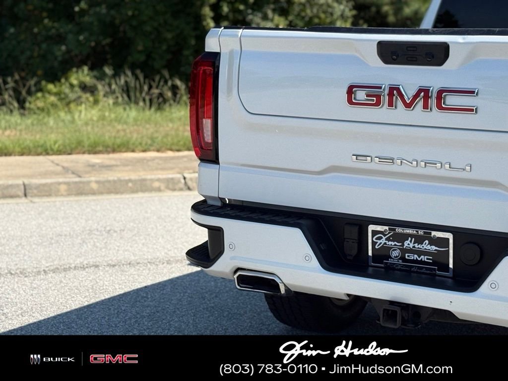 Used 2024 White GMC Denali image 17
