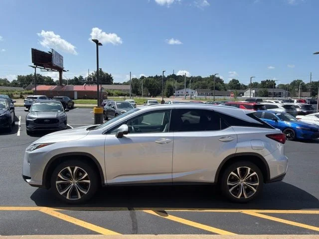 Used 2016 Silver Lining Metallic Lexus 350 image 3