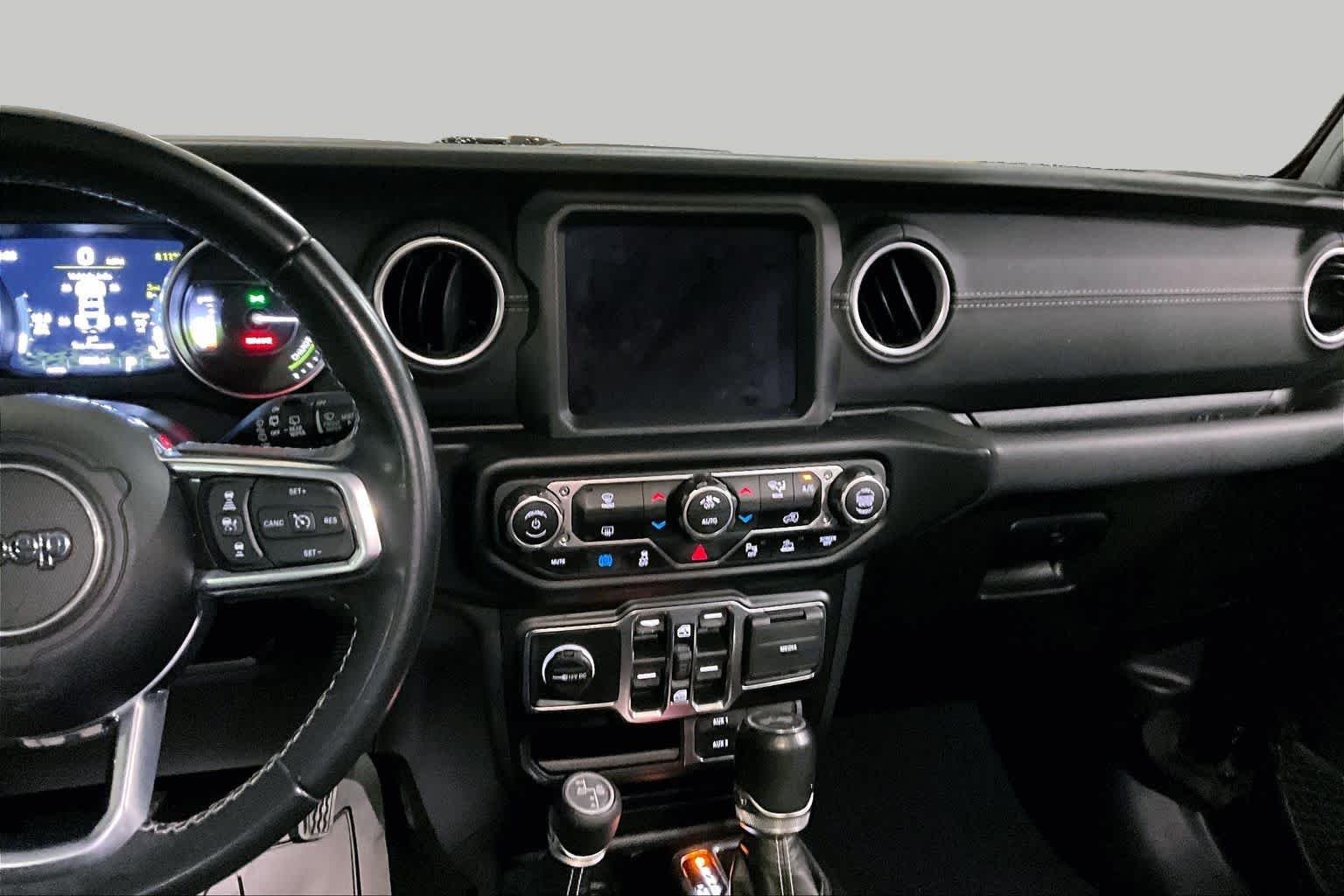 Used 2021 Snazzberry Pearlcoat Jeep Unlimited Sahara image 7