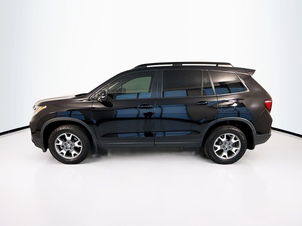 Certified Used 2023 Crystal Black Pearl Honda TrailSport image 8
