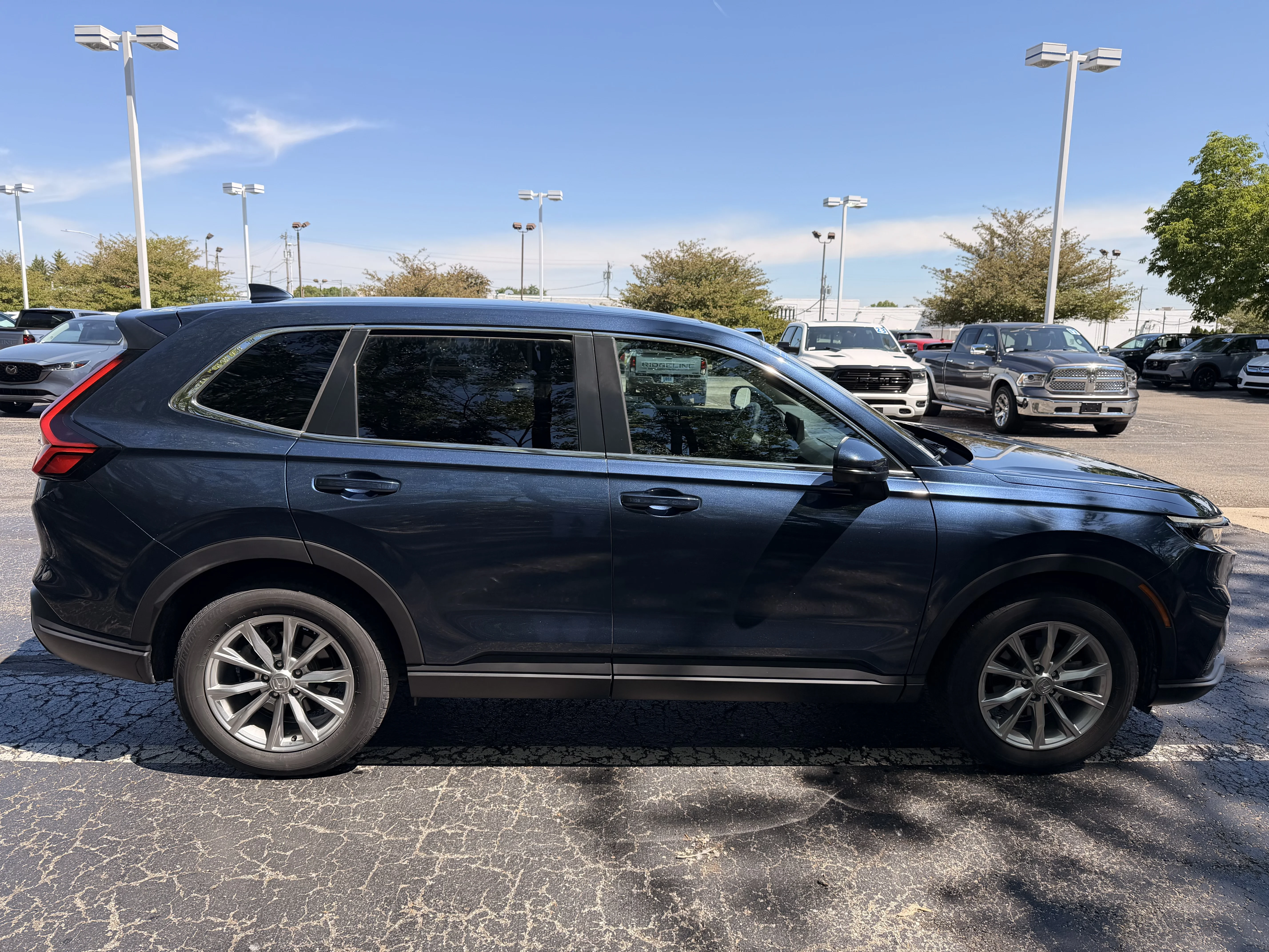 Certified Used 2023 BLUE Honda EX image 2