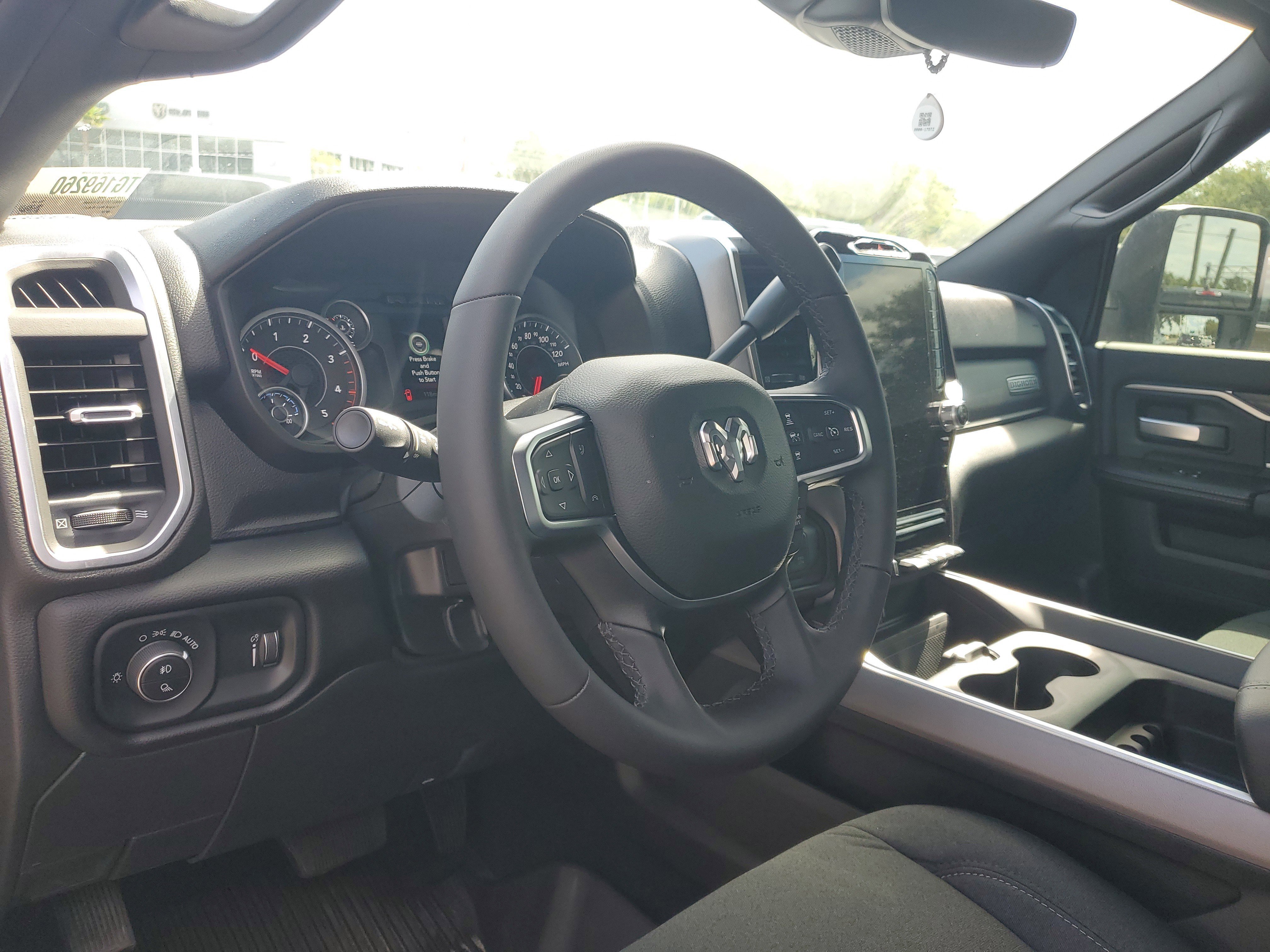 2026 RAM 2500 Big Horn - Photo 10
