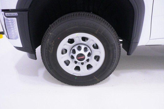 2026 GMC Sierra 3500HD Pro - Photo 13