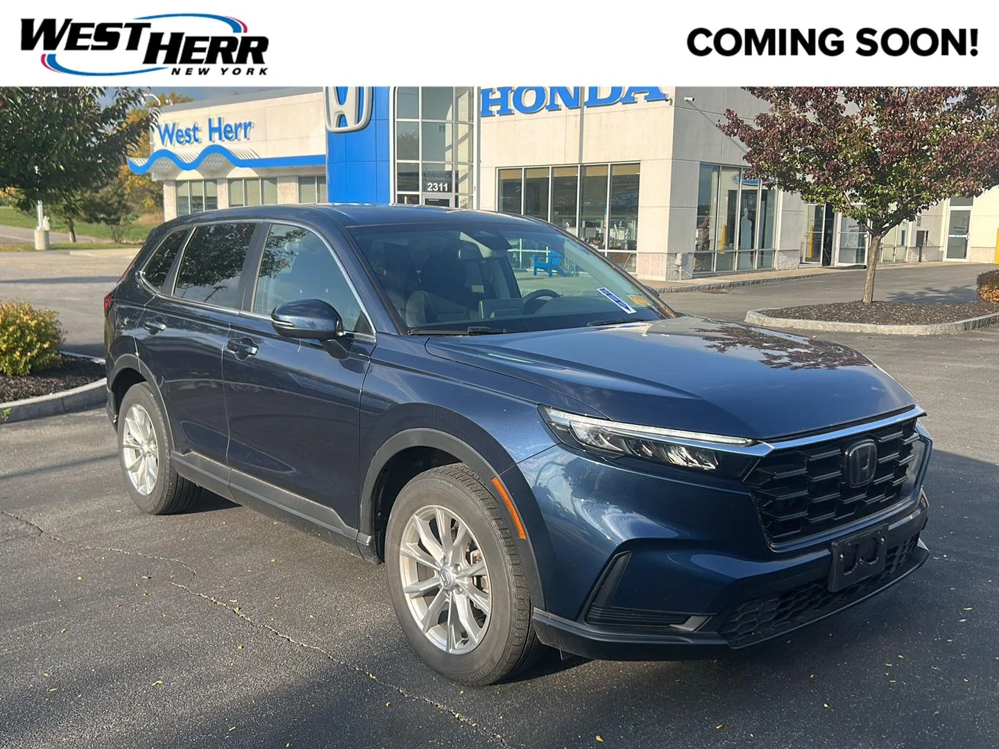 Used 2025 Canyon River Blue Metallic Honda EX image 1