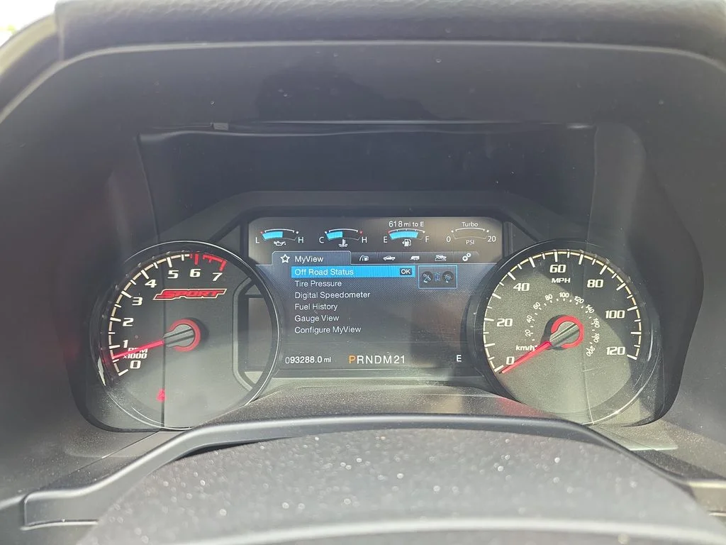 Used 2016 Silver Ford Lariat image 20