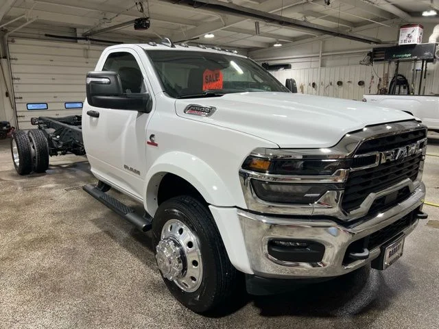 2025 RAM 5500 Big Horn 4X4 Reg Cab LWB DRW 205" WB's photo