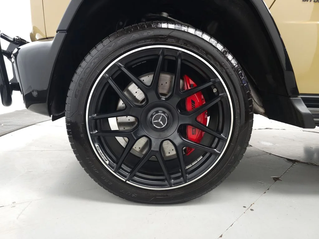 Certified Used 2025 MANUFAKTUR Desert Sand Mercedes-Benz G 63 AMG® image 37