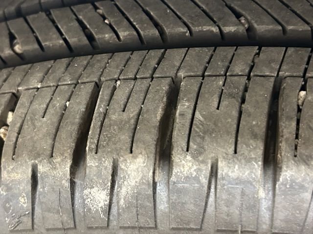Used 2025 Gray Ford Platinum image 26