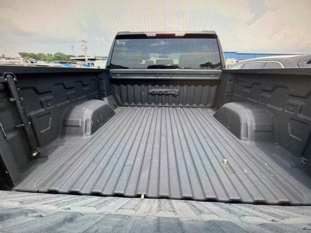 Used 2021 Black GMC AT4 image 11