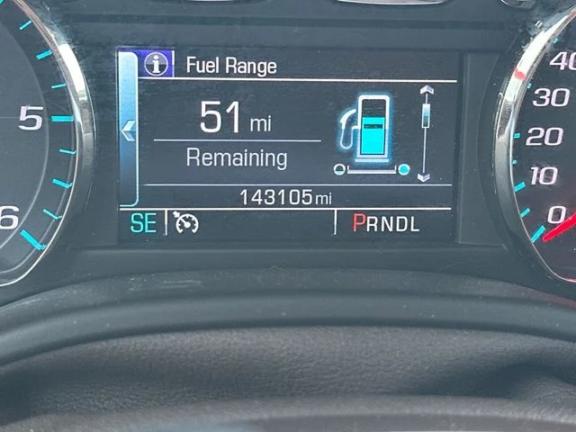 Used 2019 Gray GMC SLT image 24