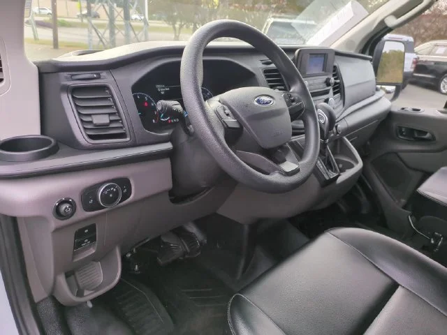 Used 2021 White Ford XL image 15