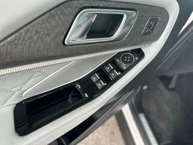 Used 2026 White Ford Platinum image 14