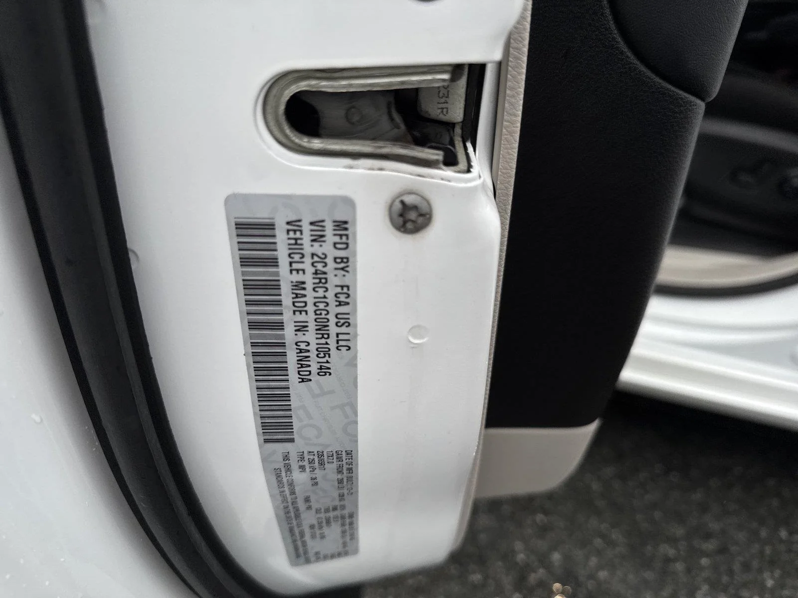 Used 2022 Bright White Clearcoat Chrysler LX image 39
