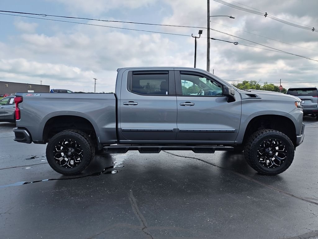 Used 2020 Gray Chevrolet RST image 6
