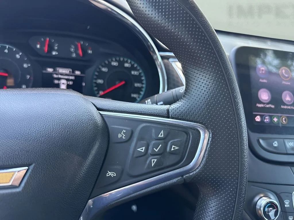 Used 2020 Summit White Chevrolet LT image 17