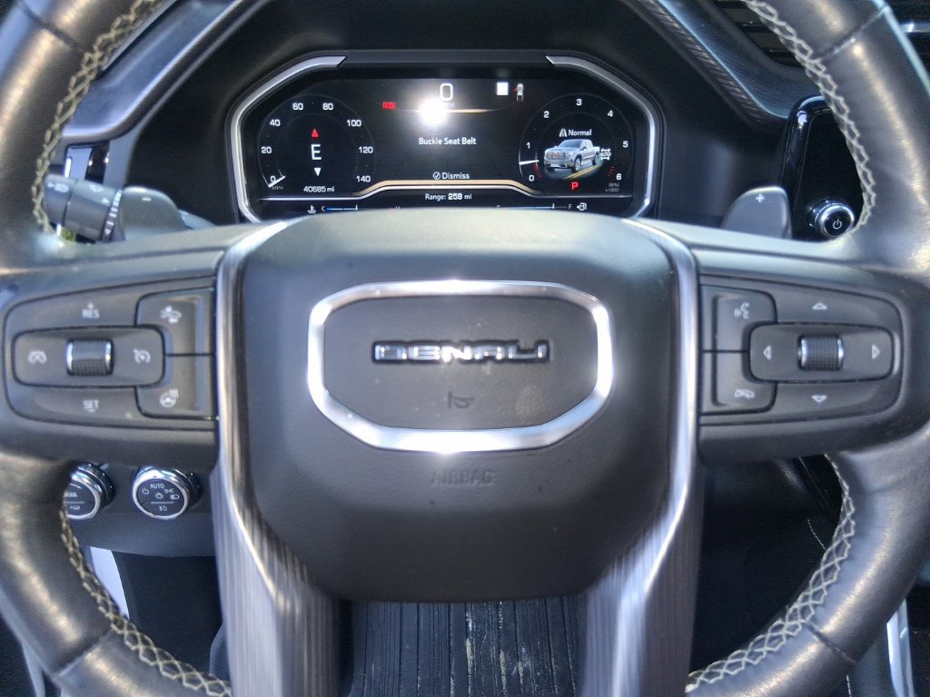 Used 2023 White GMC Denali Ultimate image 12