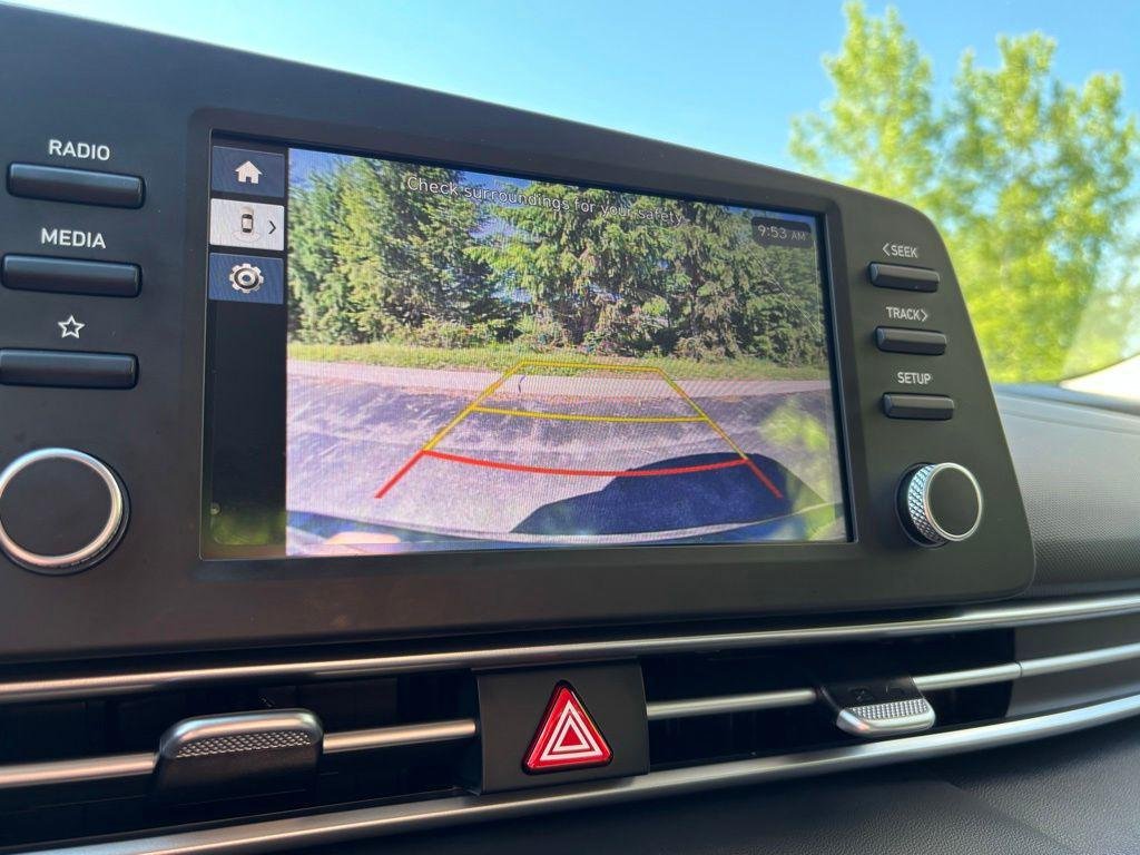 New 2026 Gray Hyundai SE image 27