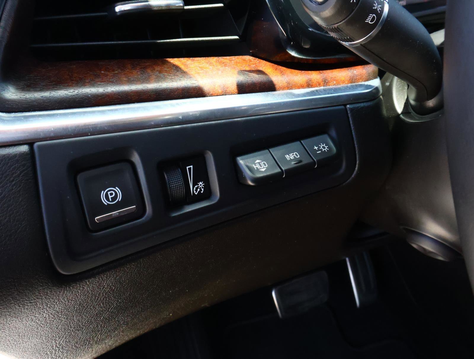 2022 Cadillac XT5 Sport - Photo 28