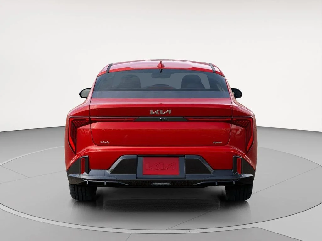 2025 Kia K4 GT-Line - Photo 13