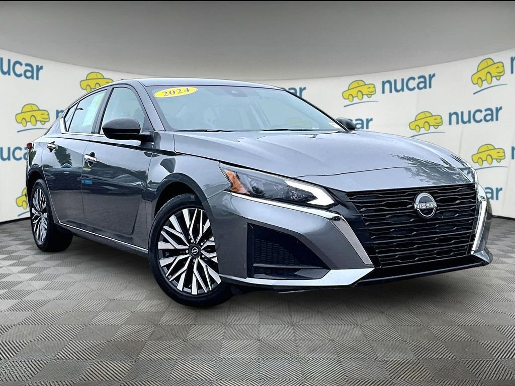Certified Used 2024 Gray Nissan 2.5 SV image 1