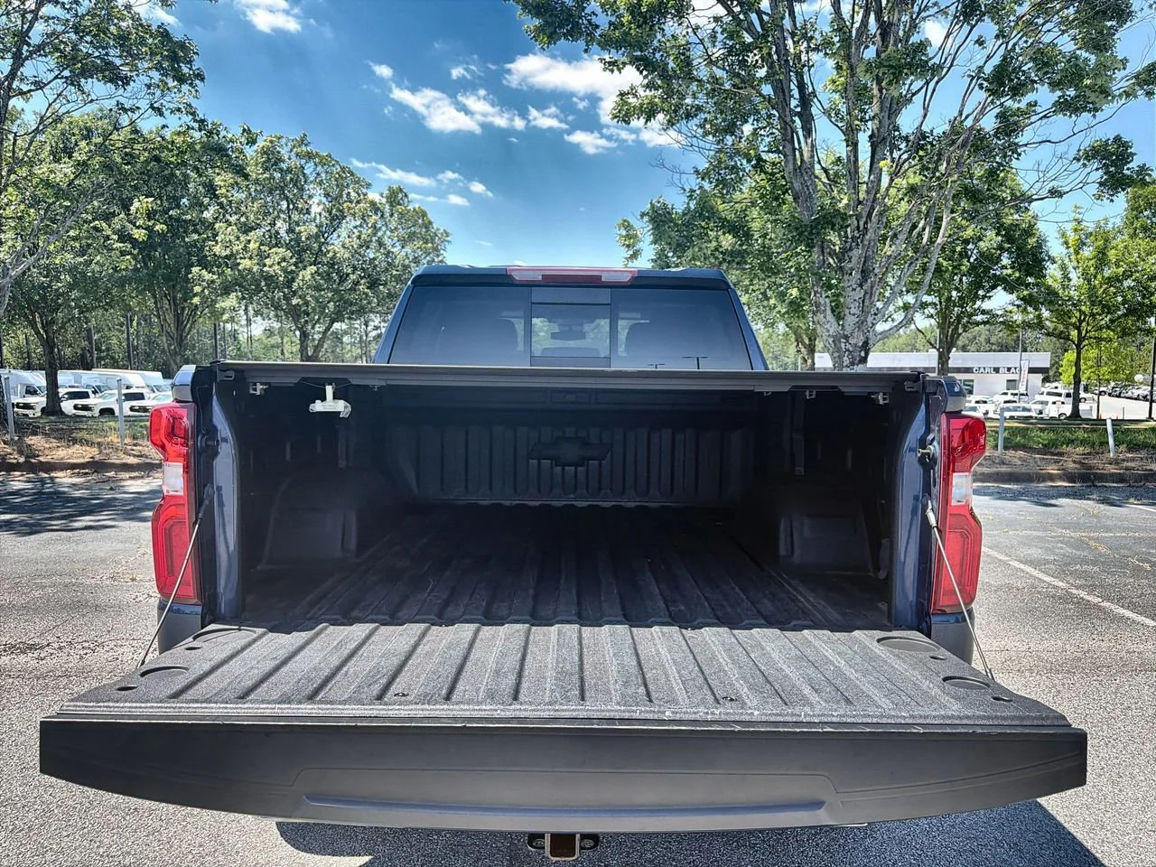 Used 2023 Northsky Blue Metallic Chevrolet RST image 21