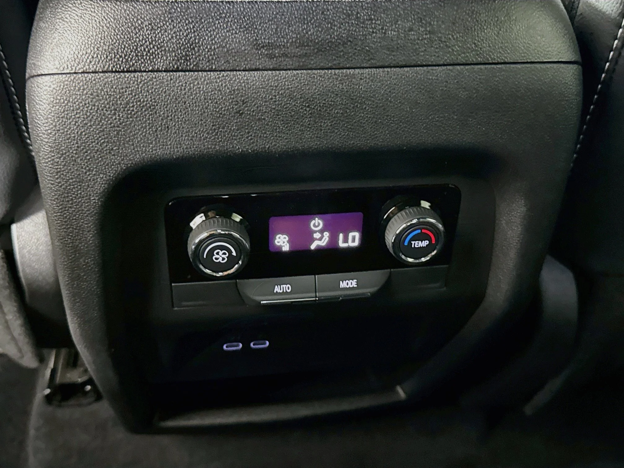Used 2025 Mosaic Black Metallic Chevrolet LT image 27
