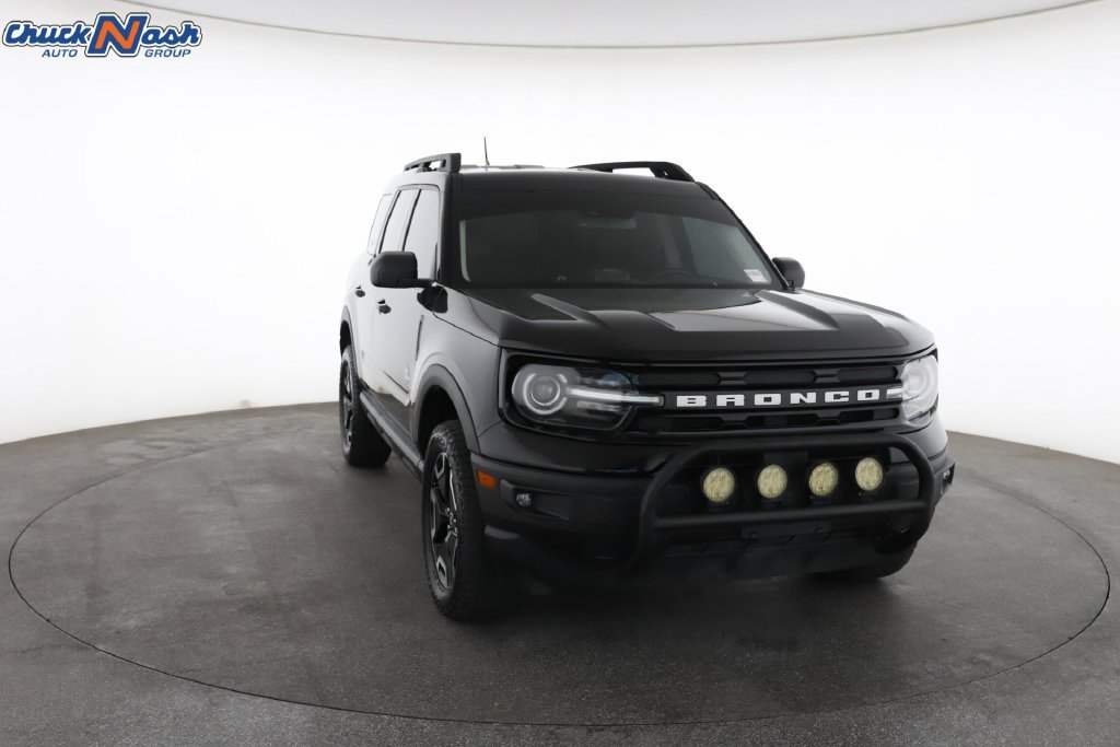 Used 2022 Black Ford Outer Banks image 3