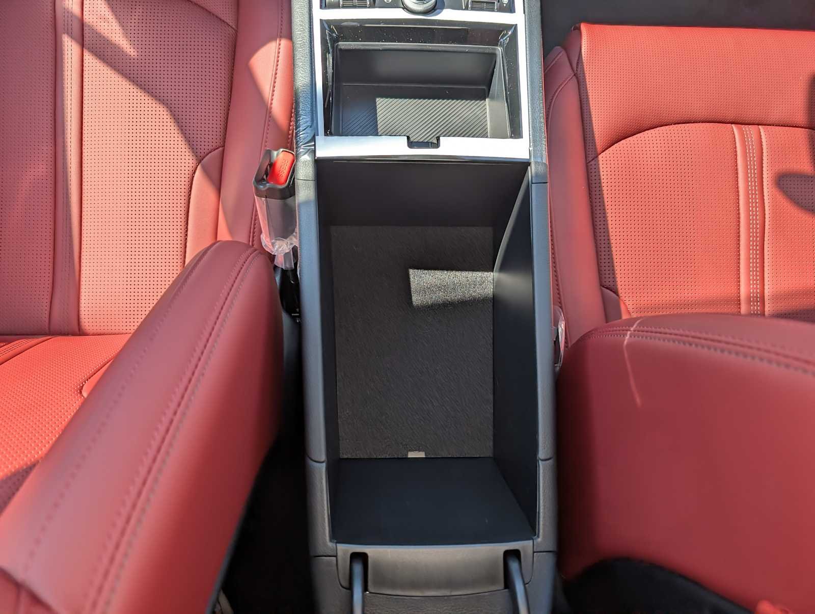 New 2026 Aurora Black Pearl Kia GT-Line image 14