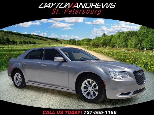2015 Chrysler 300 Limited V6's photo