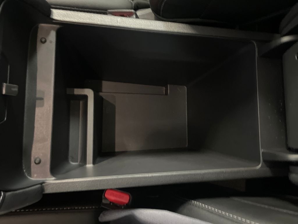 Used 2025 Gray Nissan SL image 28