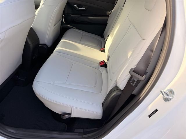 Used 2026 White Hyundai SEL image 13
